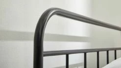 Bed Alex 2-persoons -Wolkbed Winkel Bed Alex zwart 3