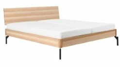 Karlsson Bed Sky Met Hoofdbord Hout En Poten Metaal -Wolkbed Winkel Bed Sky beuken met hoofdbord hout en poot metaal beuken 3