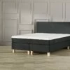 Boxspring Emma Deluxe Classic Vlak Met Emma Original Matras -Wolkbed Winkel Boxspring Emma Deluxe Classic vlak met Emma Original matras dark grey