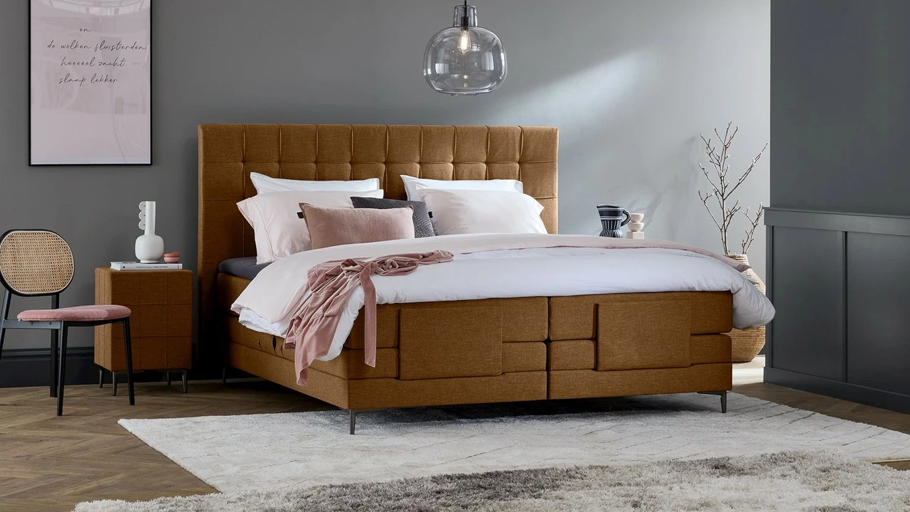 Boxspring Jade Verstelbaar Met Gestoffeerd Matras 3 Boxspring Jade Verstelbaar Met Gestoffeerd Matras