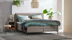 Boxspring Quartz Vlak Met Gestoffeerd Matras