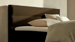 Karlsson Boxspring Solid Lina Vlak Met Gestoffeerd Matras -Wolkbed Winkel Boxspring Solid Lina vlak met gestoffeerd matras cappuccino 2