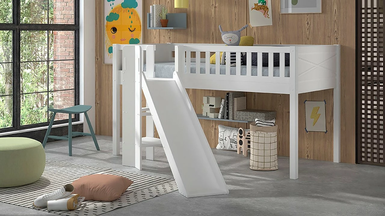 Halfhoogslaper Scott Met Glijbaan 3 Halfhoogslaper Scott Met Glijbaan