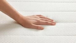 Nieuwkomers -Wolkbed Winkel Koudschuim matras Loes 1